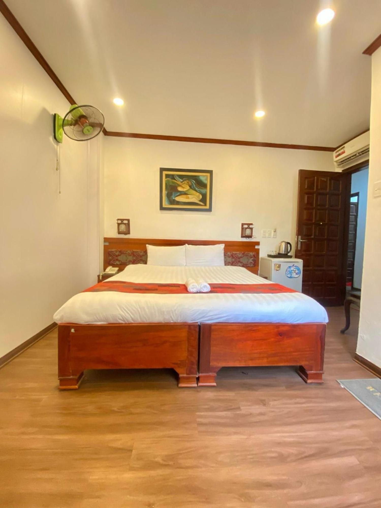 Hanoi Asia 2 Long Bien Εξωτερικό φωτογραφία